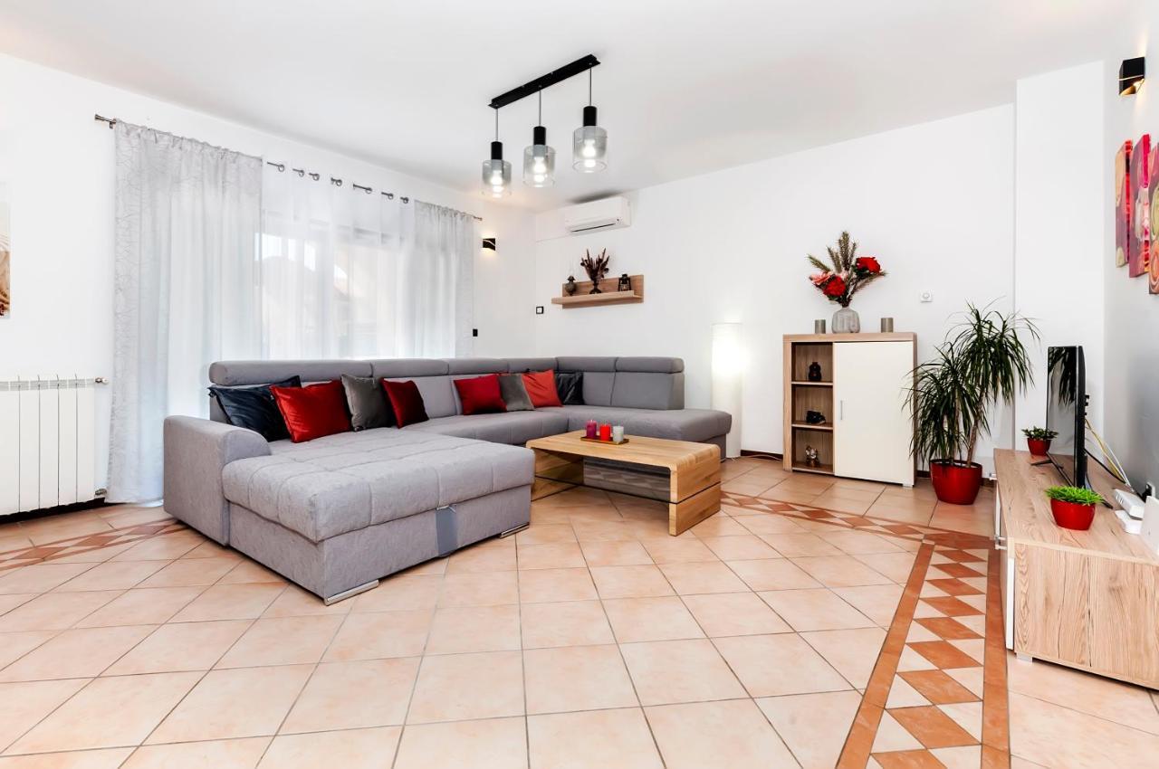 Apartment St. Antonio Rovinj Buitenkant foto