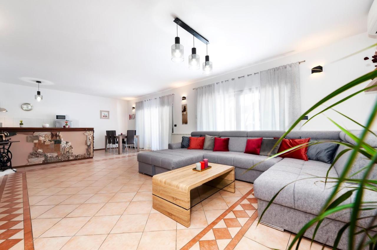 Apartment St. Antonio Rovinj Buitenkant foto